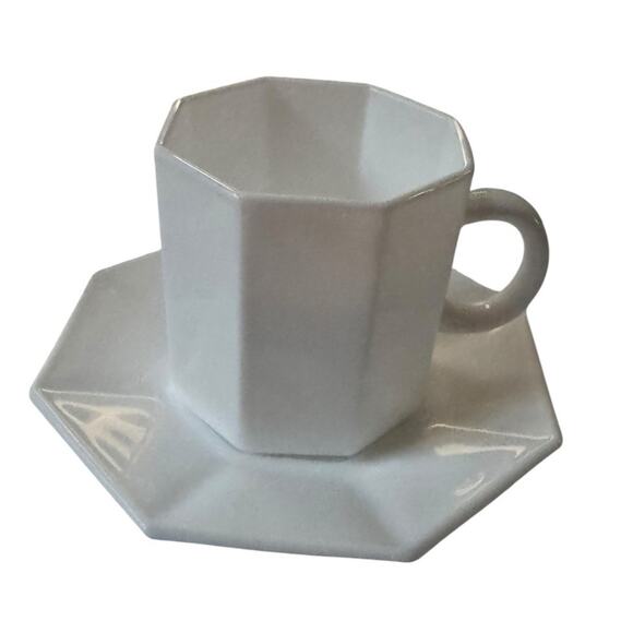 VTG Arcopal Arcoroc Octagon Octime White Mugs Cups (2) Saucers (2) Coffee Tea - Picture 3 of 8